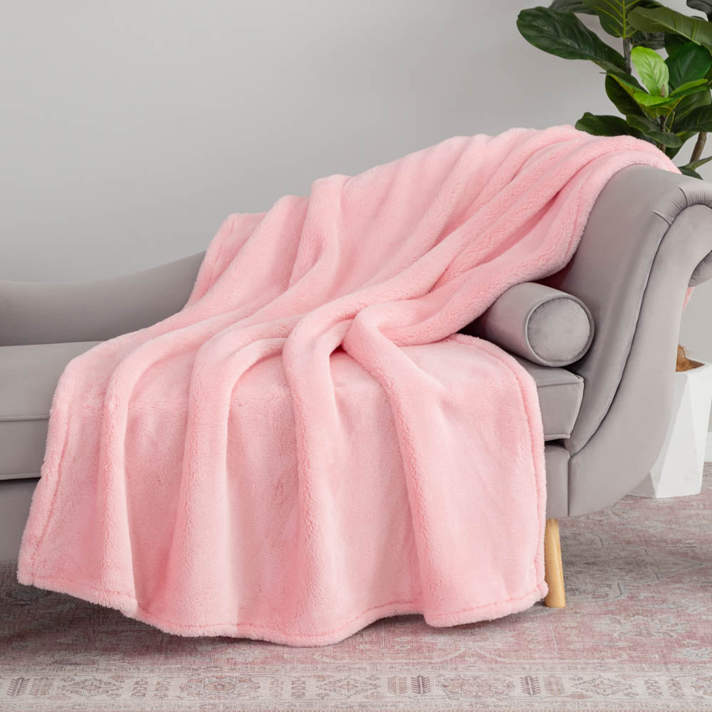 Extra-Fluffy™ Throw