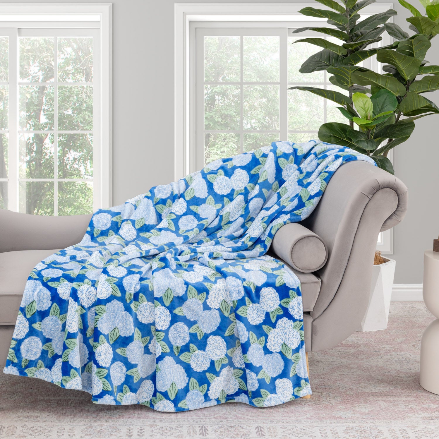 Oversized VelvetLoft® Throw