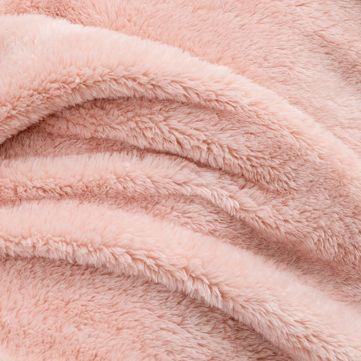 Close-up of Premium Extra-Fluffy™ high-pile plush in Country Lane