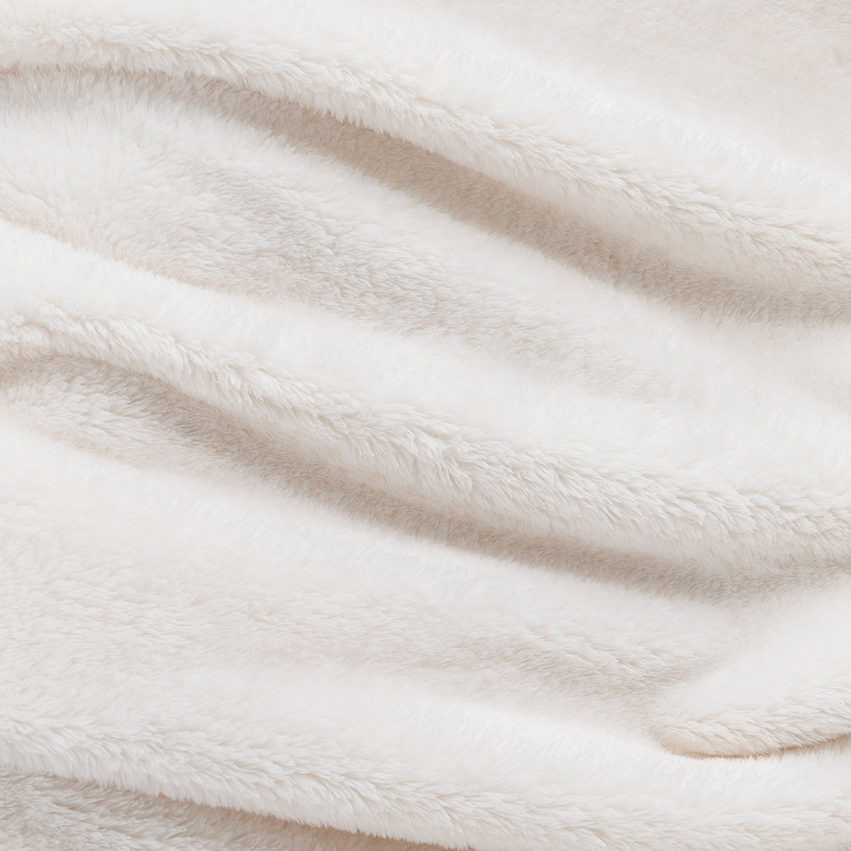 Close-up of Premium Extra-Fluffy™ high-pile plush in Cream