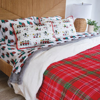 Peanuts® Patchwork Quilt Set