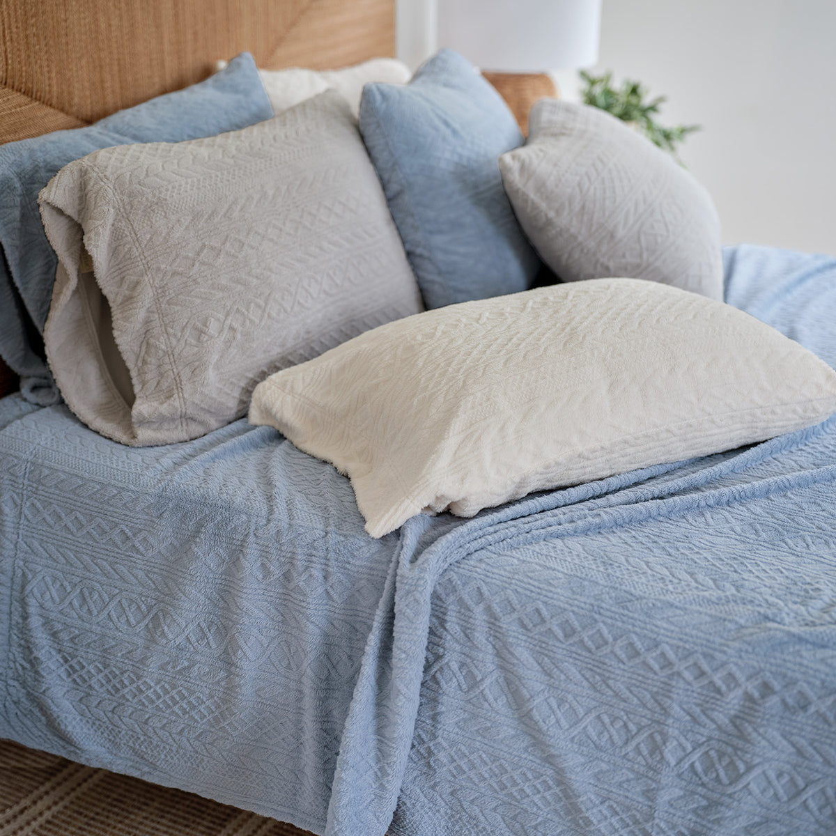 VelvetLoft® Plush Sheet Set