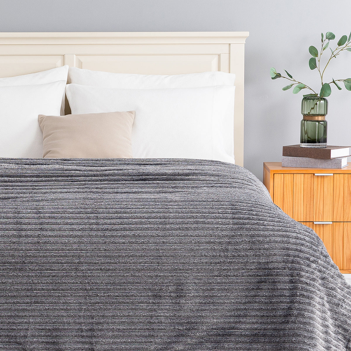 EcoThread® VelvetLoft® Blanket