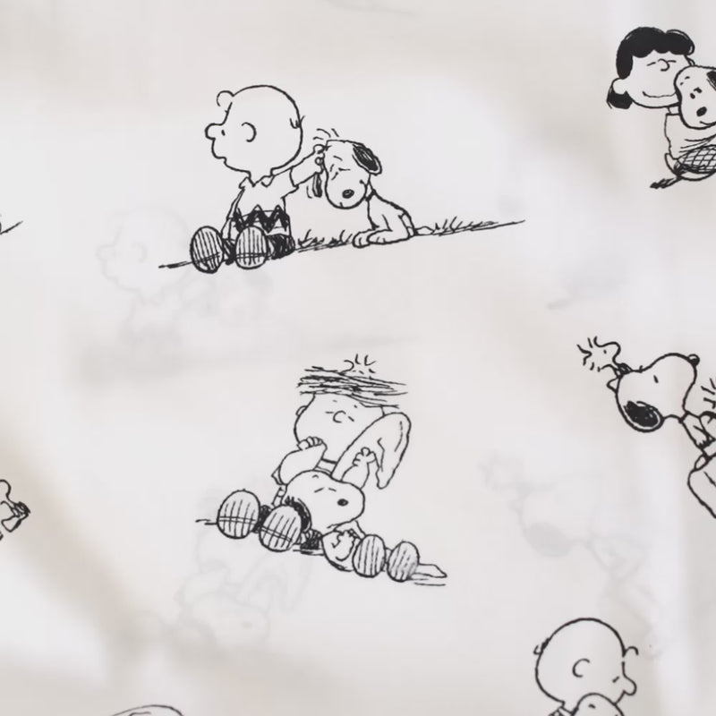 Video of our printed snoopy sheet set.
